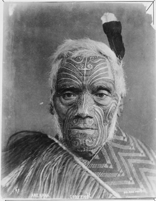Anehana with full facial moko