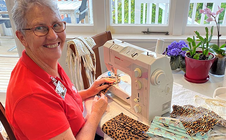 Crafty volunteers come to Zoo’s rescue during Covid-19